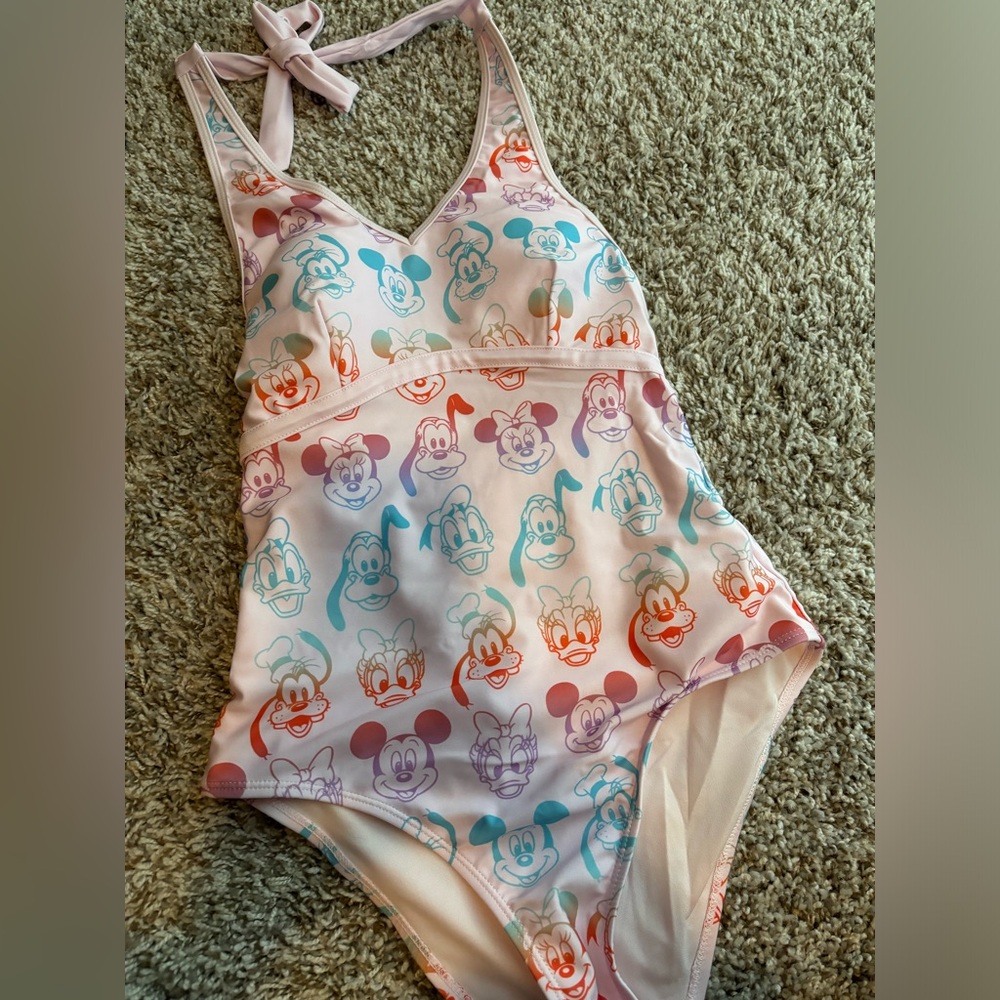 One piece bikini